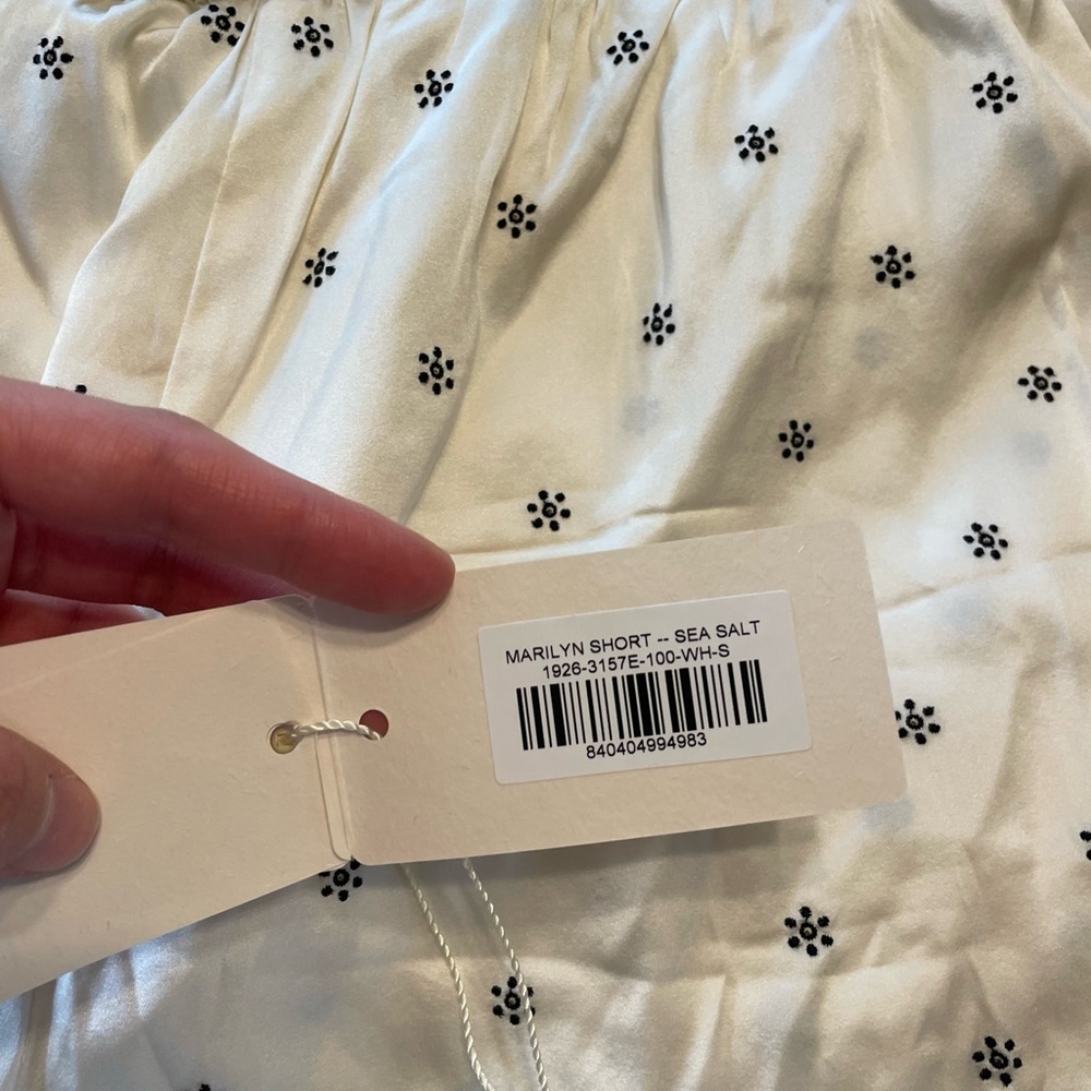 NWOT Dôen Marilyn Short in Sea Salt - Picture 4 of 7